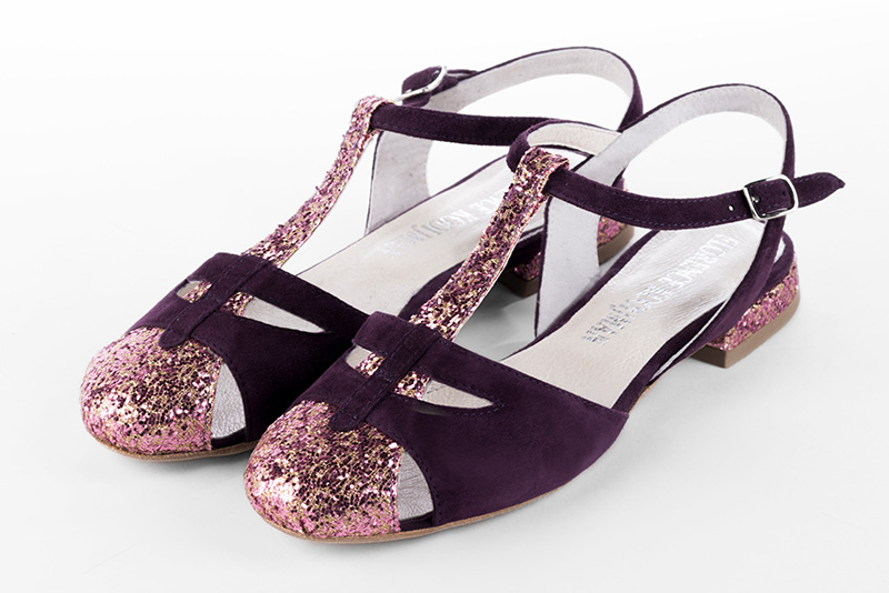 Carnation pink and amethyst purple women's open back T-strap shoes. Round toe. Flat block heels. Front view - Florence KOOIJMAN